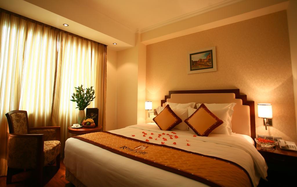 Royal Gate Hotel Hanoi Room photo