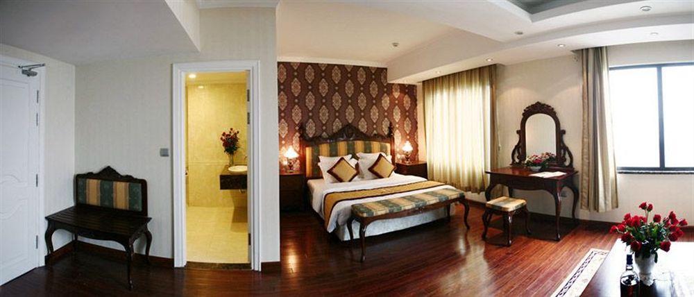 Royal Gate Hotel Hanoi Room photo