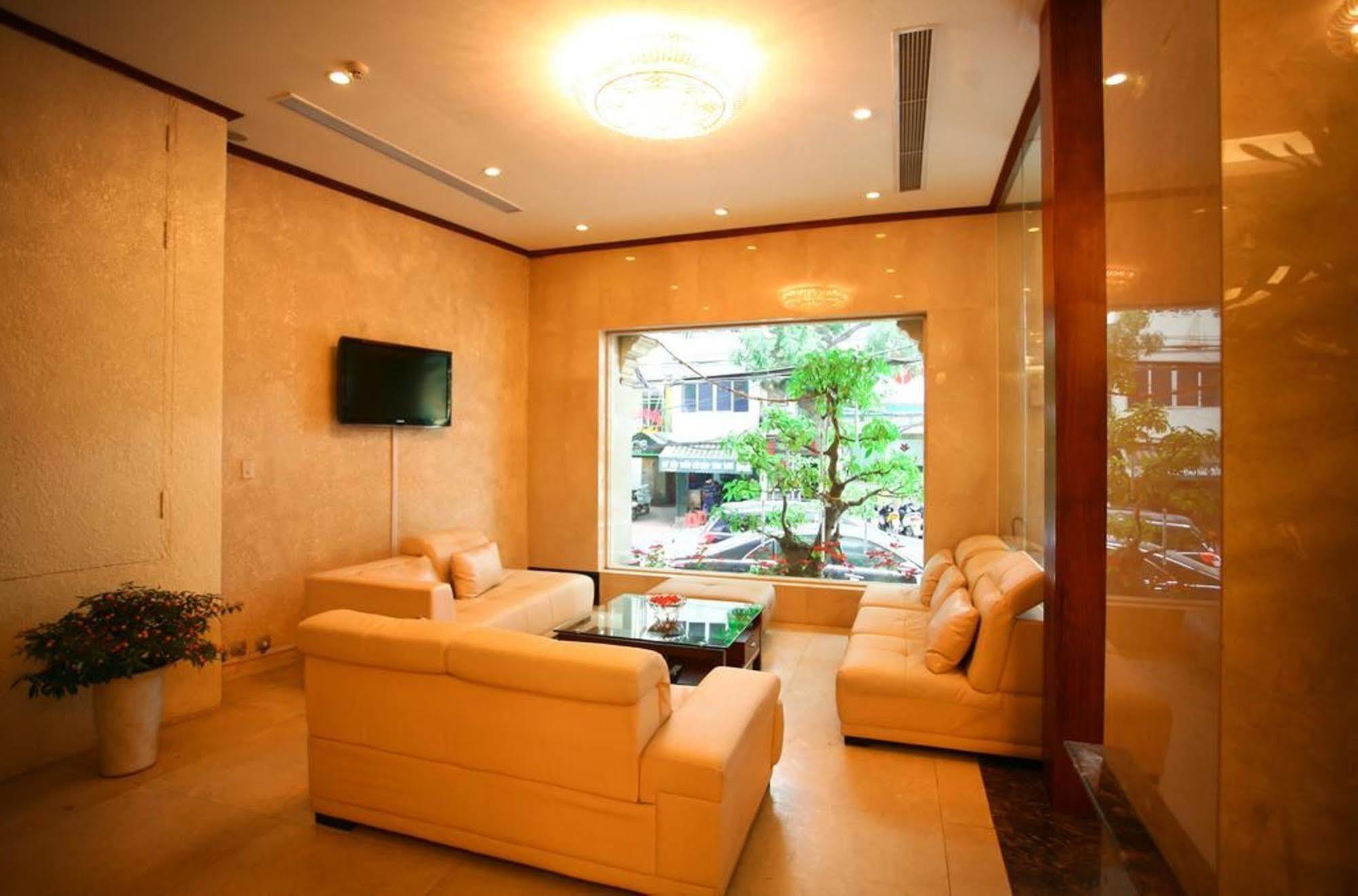 Royal Gate Hotel Hanoi Exterior photo